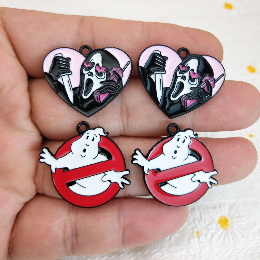 10 Piezas de Decoraciones de l - Anime Merchandise For Sale reseña y precio